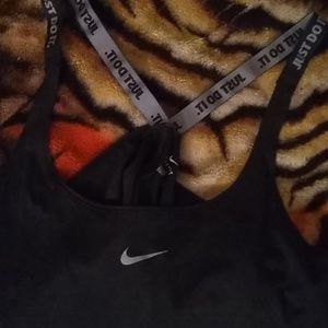 Nike woman's workout tank top